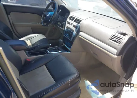 2007 Mercury Milan V6 Premier z USA, uszkodzony, nr VIN 3MEHM08107R640786